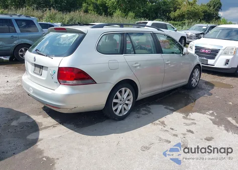 2011 Volkswagen Jetta Sportwagen 2.0L Tdi from USA, damaged, VIN 3VWPL8AJ3BM604912